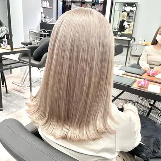 セミロング カラー MiL所属・✨ハイトーン✨ 濱田知孝のヘアスタイル