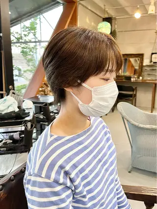 ショート 岡田 恭明のヘアスタイル