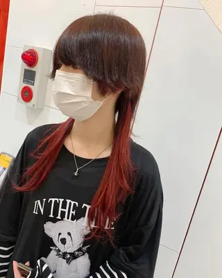 ロング カラー 今村公介 ブリーチ特化、派手髪のヘアスタイル