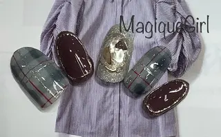 ネイル Magique Girlのネイルデザイン