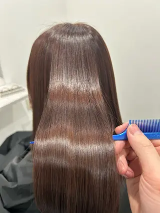 ロング siki. 石渡のヘアスタイル