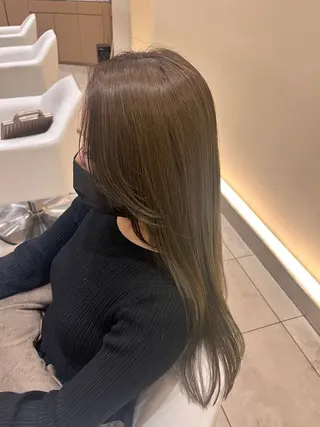 ロング MISTEROMA所属・柴田 葉月のヘアスタイル