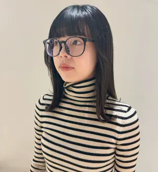 セミロング カラー やまもと さえのヘアスタイル