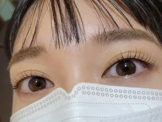 マツエク・マツパ 💜bora .のネイルデザイン