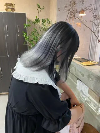 セミロング カラー 髙橋 玲渚のヘアスタイル