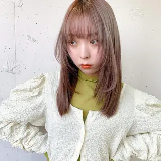 セミロング カラー raika .のヘアスタイル