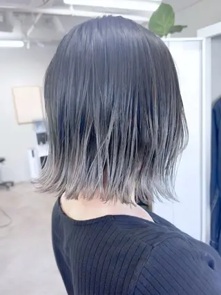 ミディアム ippo アカデミーのヘアスタイル
