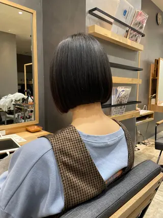 ショート inity　杉本 美羽のヘアスタイル