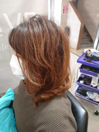 パーマ 浅野  勇貴のヘアスタイル