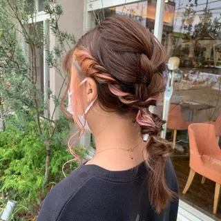 ミディアム カラー ヘアアレンジ 土谷 優乃のヘアスタイル