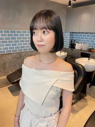 ショート VIE表参道所属・艶感カラー/縮毛 矯正/りょお🫧のヘアスタイル