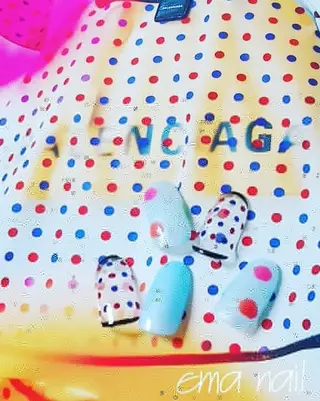 ネイル Roger 舞のネイルデザイン