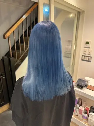 カラー 🍓URARA 🥀最強ハイトーン❤のヘアスタイル