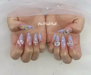 セミロング Pio Mielのネイルデザイン