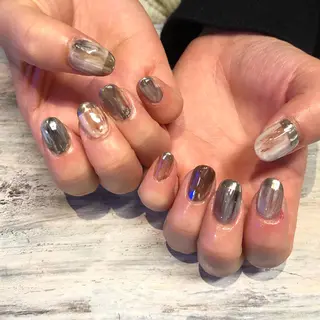 ネイル crestnail所属・小林 束紗のネイルデザイン