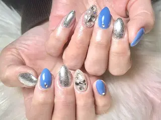 ネイル hohomi .のネイルデザイン