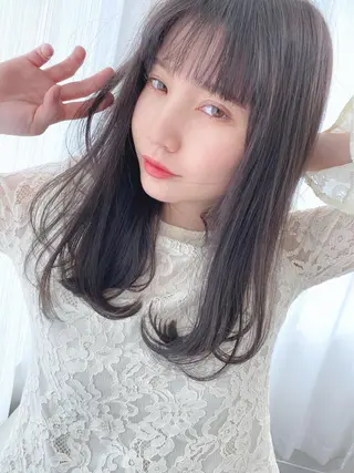 ロング 大沼 佑英のヘアスタイル
