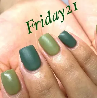 ネイル ネイルサロン Friday 21所属・ネイルサロン Friday 21のネイルデザイン