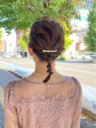 セミロング 小日向 沙織のヘアスタイル