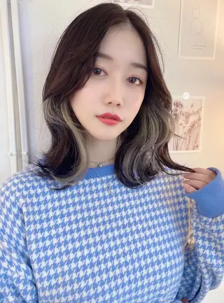 ミディアム カラー シバタ ショウゴのヘアスタイル