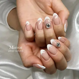 ネイル nailsalon Mirrorのネイルデザイン