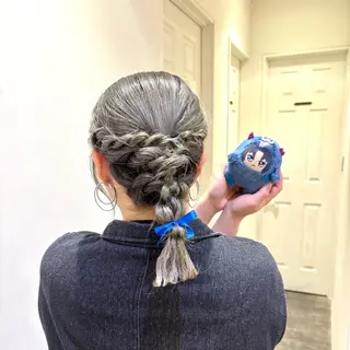 ヘアアレンジ 🍒垢抜けカラー 耳つぼ ヘアメあずみのヘアスタイル