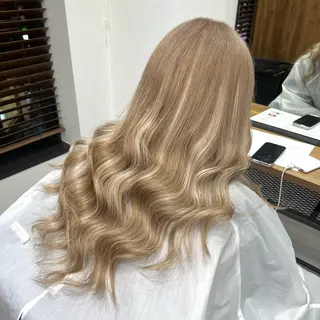 ロング カラー いろあそび所属・12月限定🉐カット モデル募集🉐のヘアスタイル