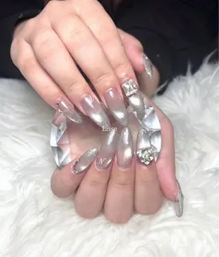 ネイル 藪木 七海のネイルデザイン