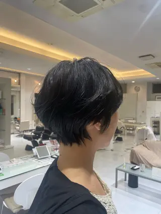 ショート 佐々木 麻衣のヘアスタイル