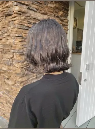 カラー 石井綾華🩰 髪質改善のヘアスタイル