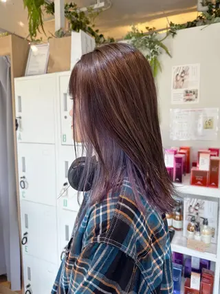 セミロング ＨＩ ROのヘアスタイル