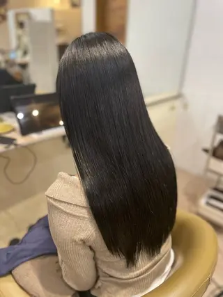 ロング 茅野 あゆ美のヘアスタイル