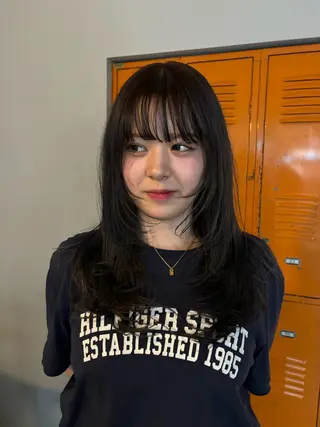 ロング カラー ヘアアレンジ marino マリノのヘアスタイル