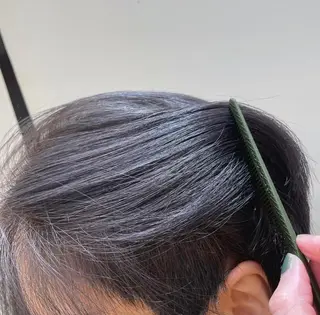 ショート カラー 塩谷 雪花のヘアスタイル