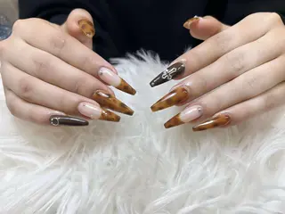 ネイル Noiranail_ studioのネイルデザイン