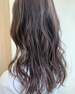 ロング カラー DiMPlE  ディンプル所属・🌸スタイリスト 山浦美恵のヘアスタイル