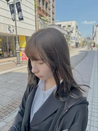 カラー トメちゃん 💜🇭🇰のヘアスタイル