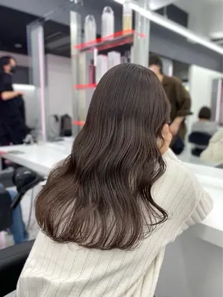 ロング カラー 海外風ブリーチなし 🫒Rion🫒🩶のヘアスタイル