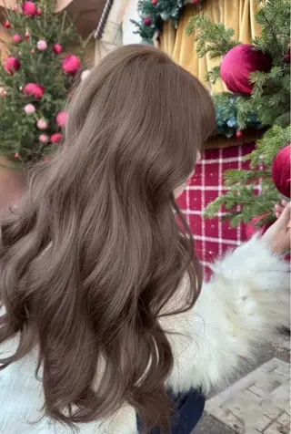 ロング 🖤酸性縮毛矯正/ 艶髪🖤のヘアスタイル