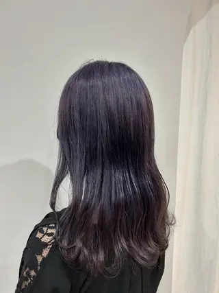 ミディアム カラー 川端 明莉のヘアスタイル