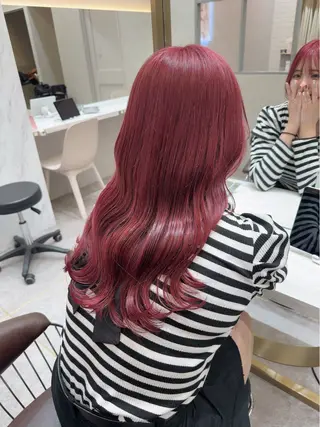 ロング カラー karin ボブハイトーンのヘアスタイル