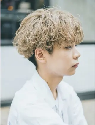 ショート パーマ メンズ SALOWIN名古屋Suite店所属・名古屋のメンズ特化 美容師/わたるのヘアスタイル