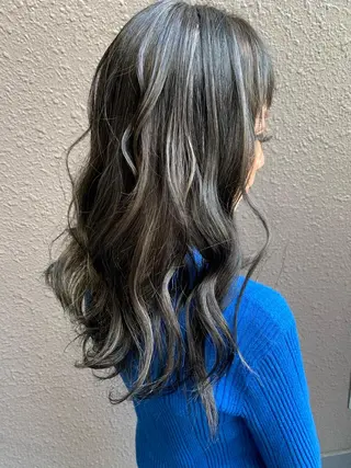 ロング 透け感カラー 顔周り/neneのヘアスタイル