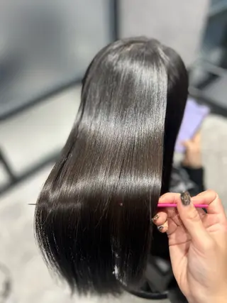 ロング 佐野 彩音のヘアスタイル