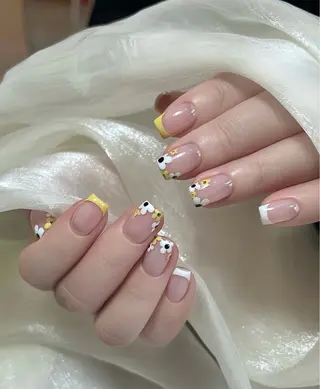 ネイル NANAネイルサロン 【長さだし専門店】のネイルデザイン