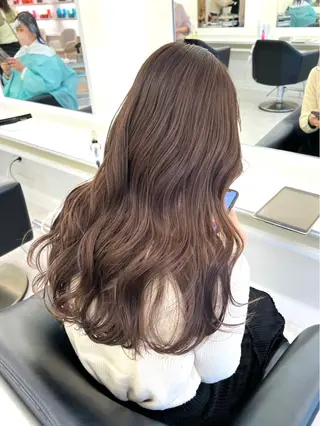 ロング カラー Parve  Mix 🫧梶川虹のヘアスタイル