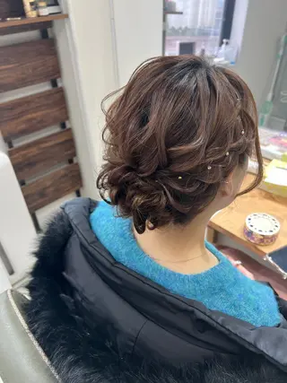 セミロング ヘアアレンジ 山室 敬義のヘアスタイル