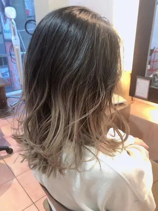 セミロング カラー 💙あかみね 💙(mine)のヘアスタイル