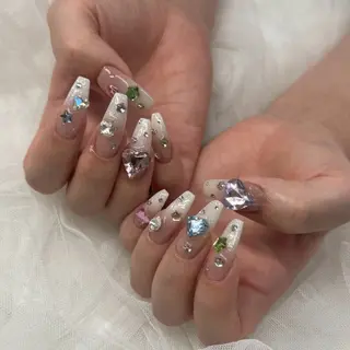 ネイル SHI ONのネイルデザイン