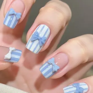 ネイル 鈴木 彩星のネイルデザイン